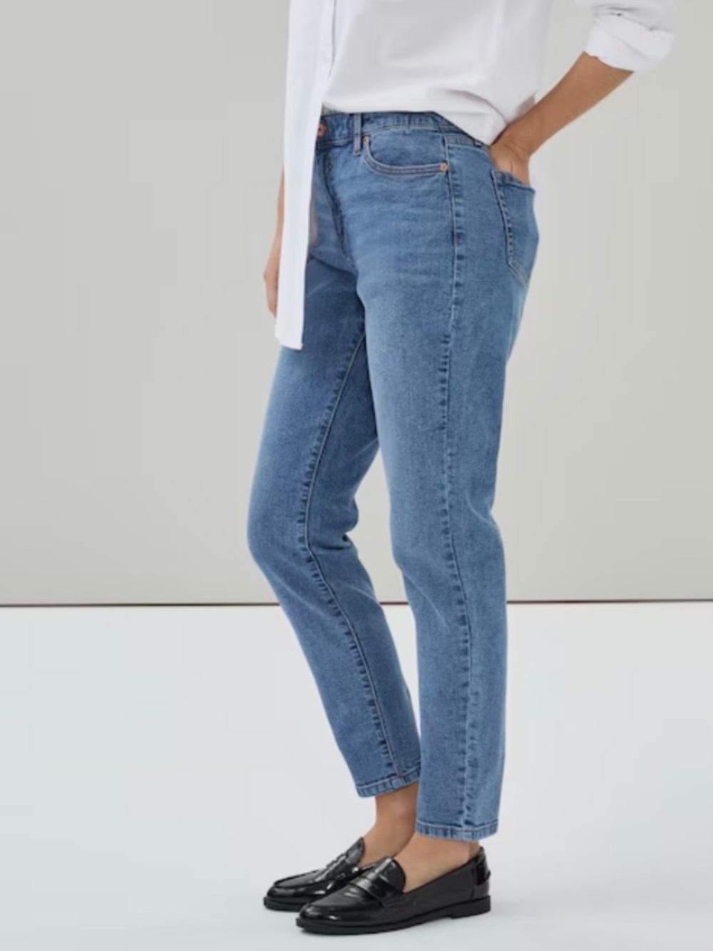 EUC Joe Fresh Medium Wash Classic Slim Fit Skinny Stretchy Jeans Size 6